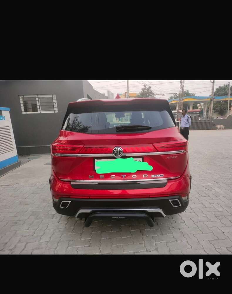 Mg Hector Plus 2023 Petrol Savvy Pro