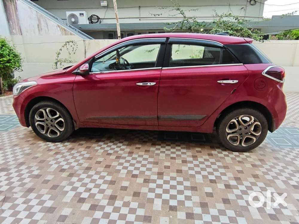 Hyundai Elite I20 2018 Petrol 62500 Km Driven