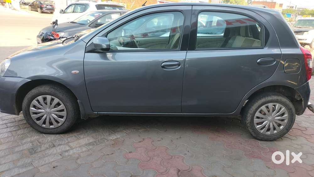 Toyota Etios Liva 2014-2016 G, 2014, Petrol