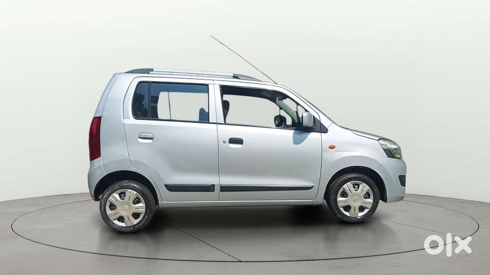 Maruti Suzuki Wagon R 1.0 Vxi Amt, 2016, Petrol