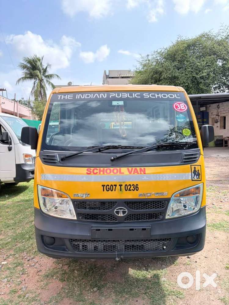 Tata Venture Lx 8 Str, 2024, Petrol