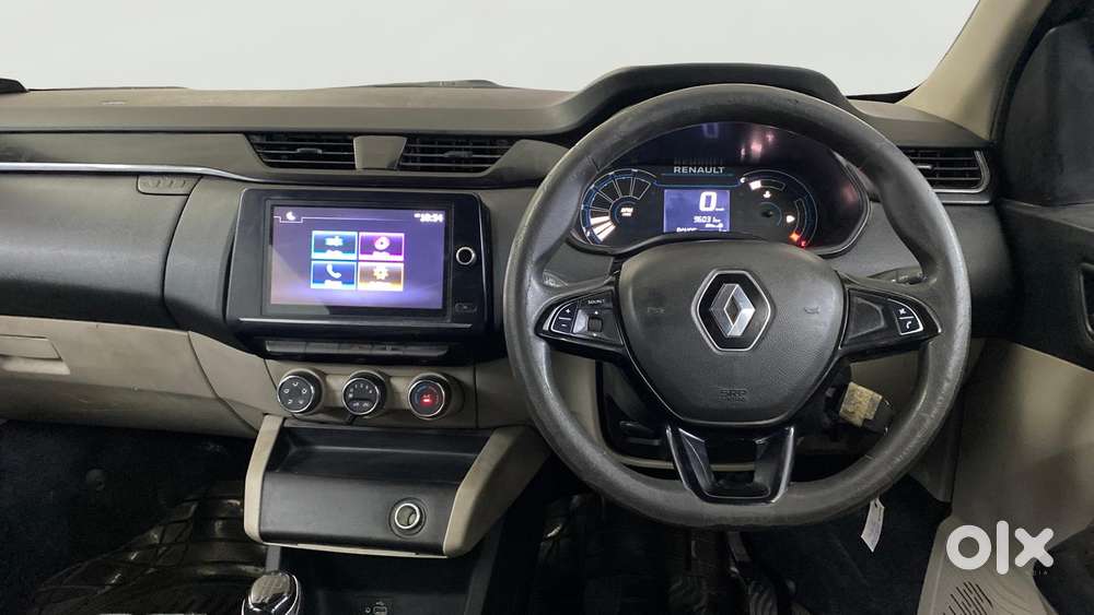 Renault Triber Rxt, 2022, Petrol