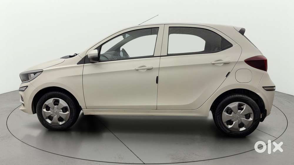 Tata Tiago 1.2 Revotron Xt, 2020, Petrol