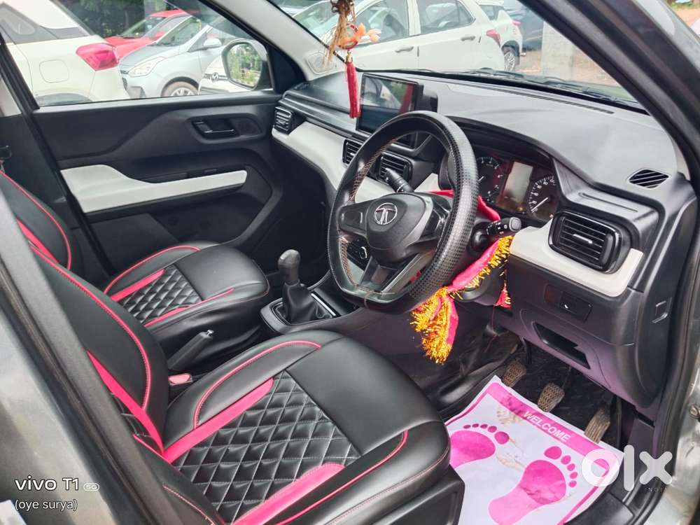 Tata Punch Pure, 2022, Petrol