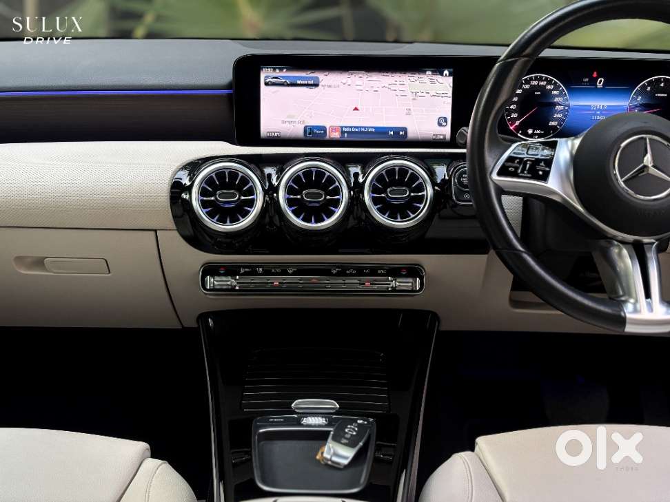 Mercedes-benz A-class Limousine 200, 2025, Petrol