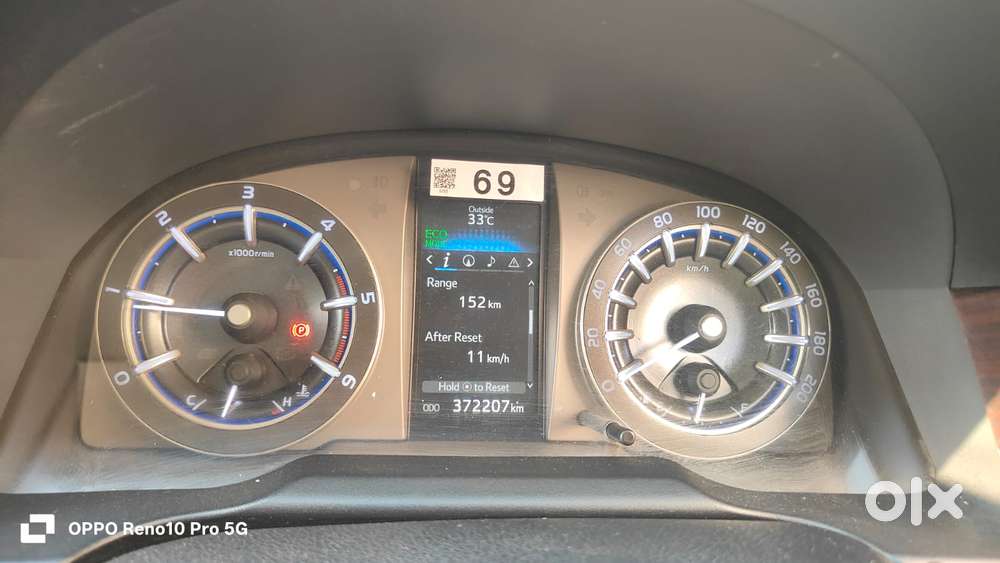 Toyota Innova Crysta 2.4 Z 7 Str, 2017, Diesel