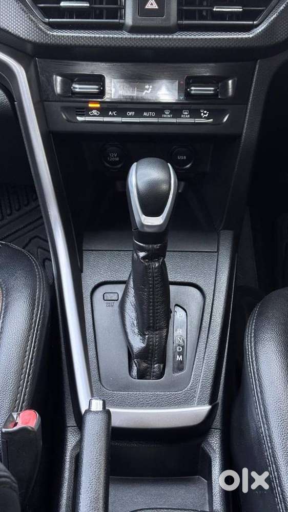 Maruti Suzuki Brezza, 2023, Petrol