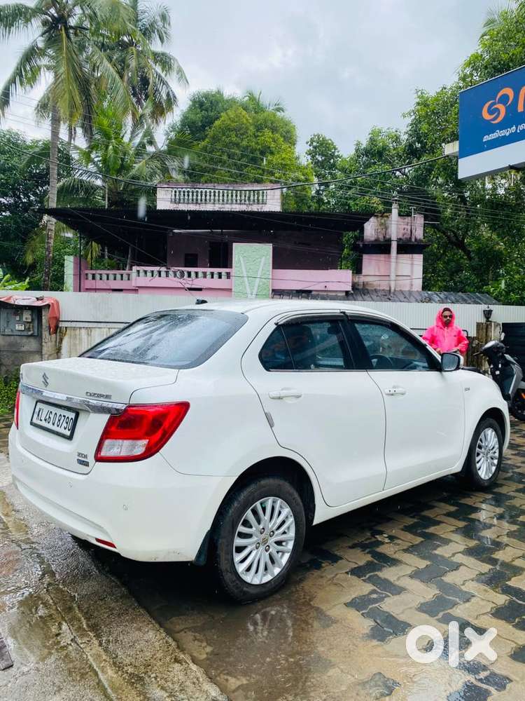Maruti Suzuki Swift Dzire Amt Zdi Plus, 2017, Diesel