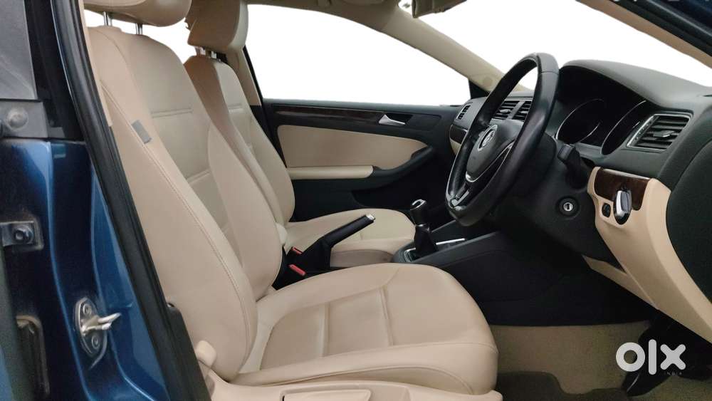 Volkswagen Jetta [ ] 1.4 Trendline Tsi, 2015, Petrol