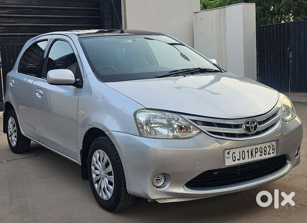 Toyota Etios Liva 2011-2012 G, 2012, Petrol