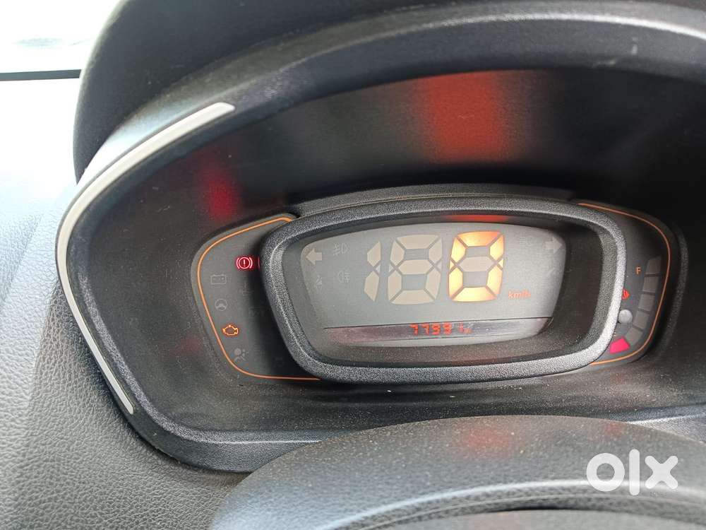 Renault Kwid 1.0 Rxl (o), 2017, Petrol