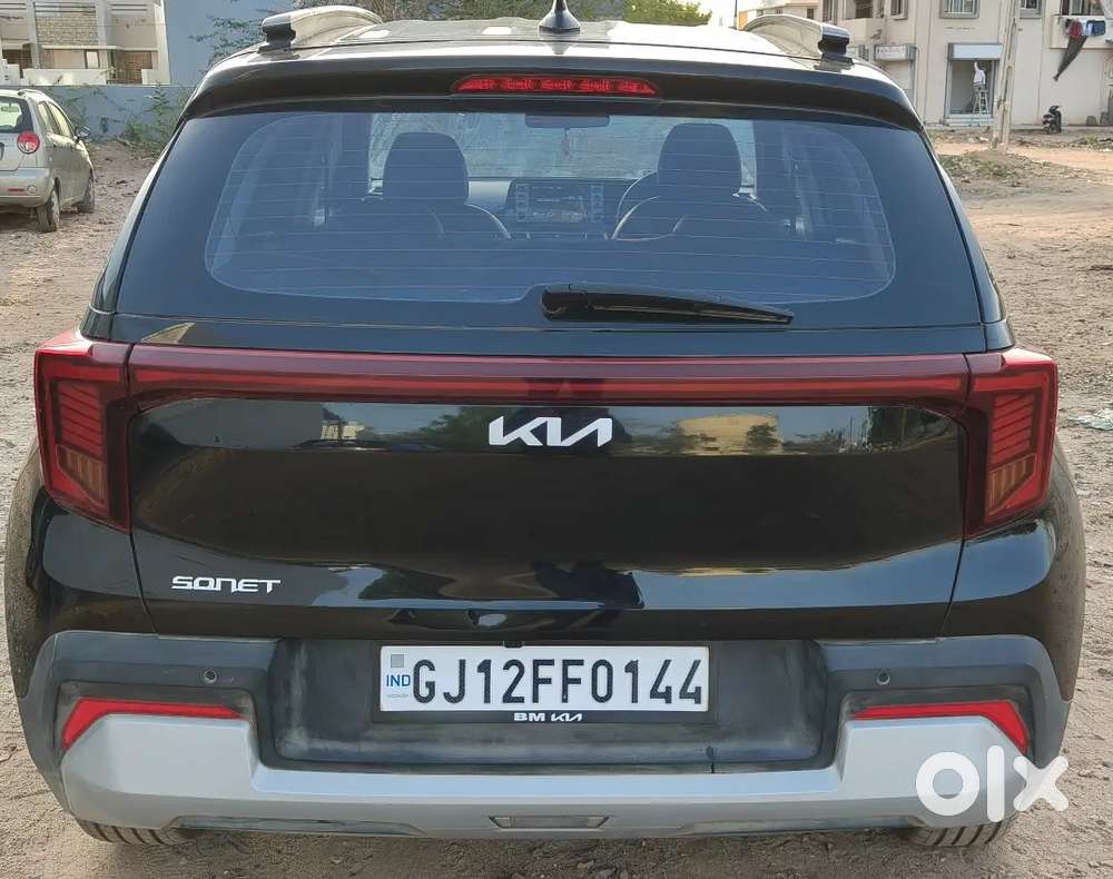 Kia Sonet 2025 Petrol 10000 Km Driven