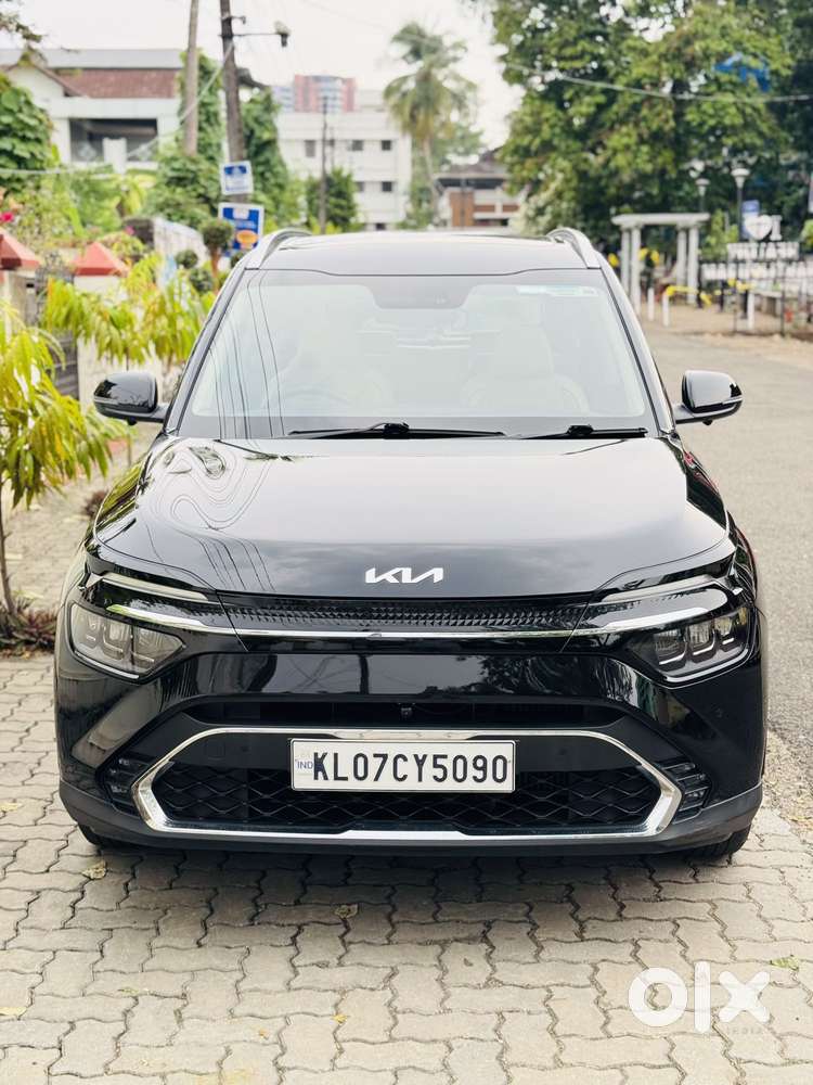 Kia Carens 1.5 Luxury Plus Diesel At 6 Str, 2022, Diesel