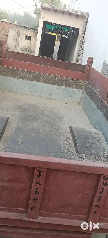 Trolley Bechni H Aur Chota Tractor Trolley Lena Hai