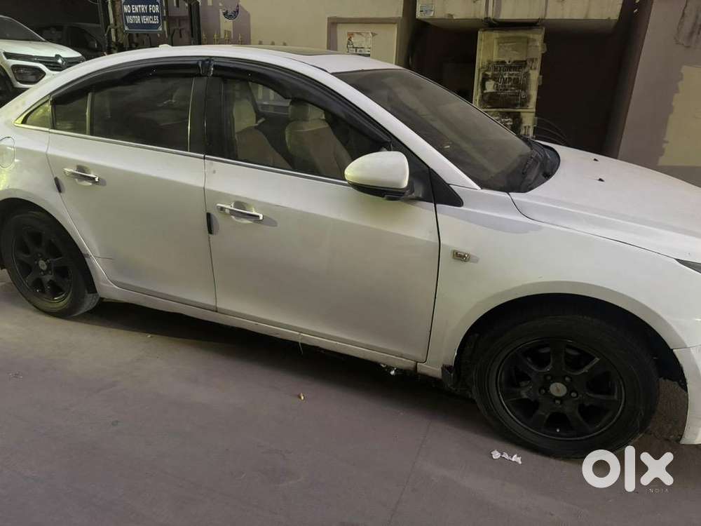 Chevrolet Cruze 2010 Diesel Well Maintained