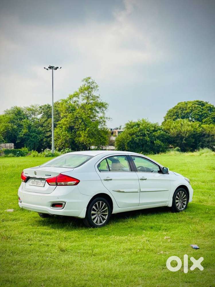 Maruti Suzuki Ciaz 1.5 Alpha Shvs Mt, 2018, Petrol