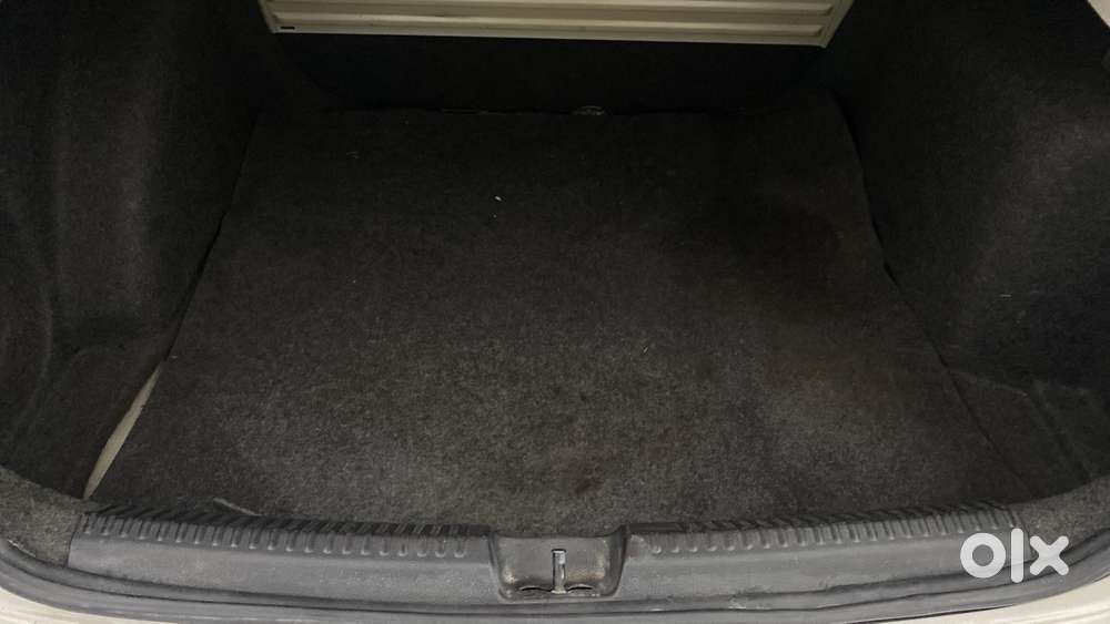 Volkswagen Vento 2013-2015 1.2 Tsi Highline At, 2013, Petrol