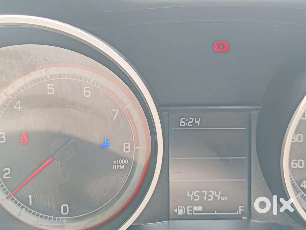 Maruti Suzuki Swift Vxi Abs Bsiv, 2018, Petrol