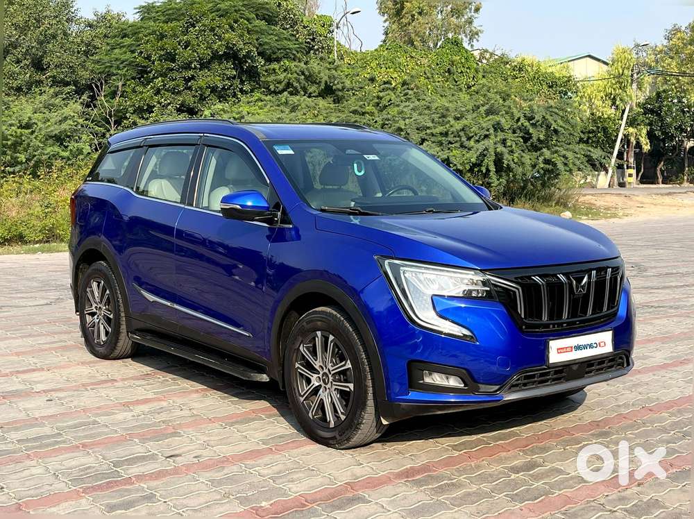 Mahindra Xuv700 2.0 Ax 7 Petrol Mt Str, 2022, Petrol
