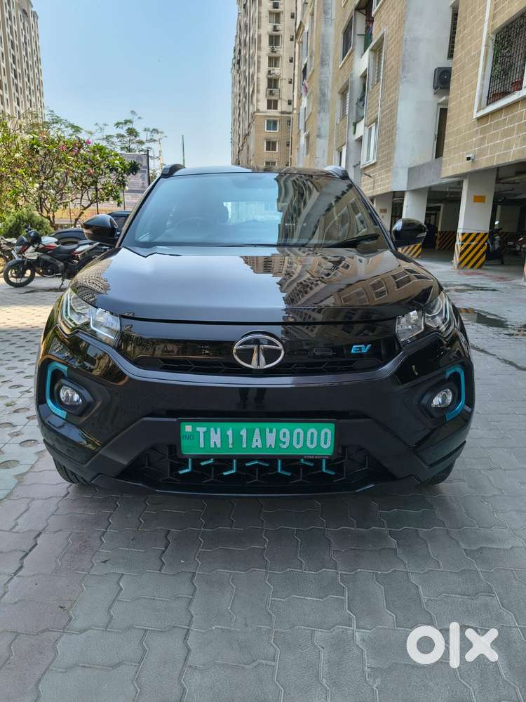 Tata Nexon 1.2 Revotron Xza Plus Premium Dark Edition, 2021, Electri..