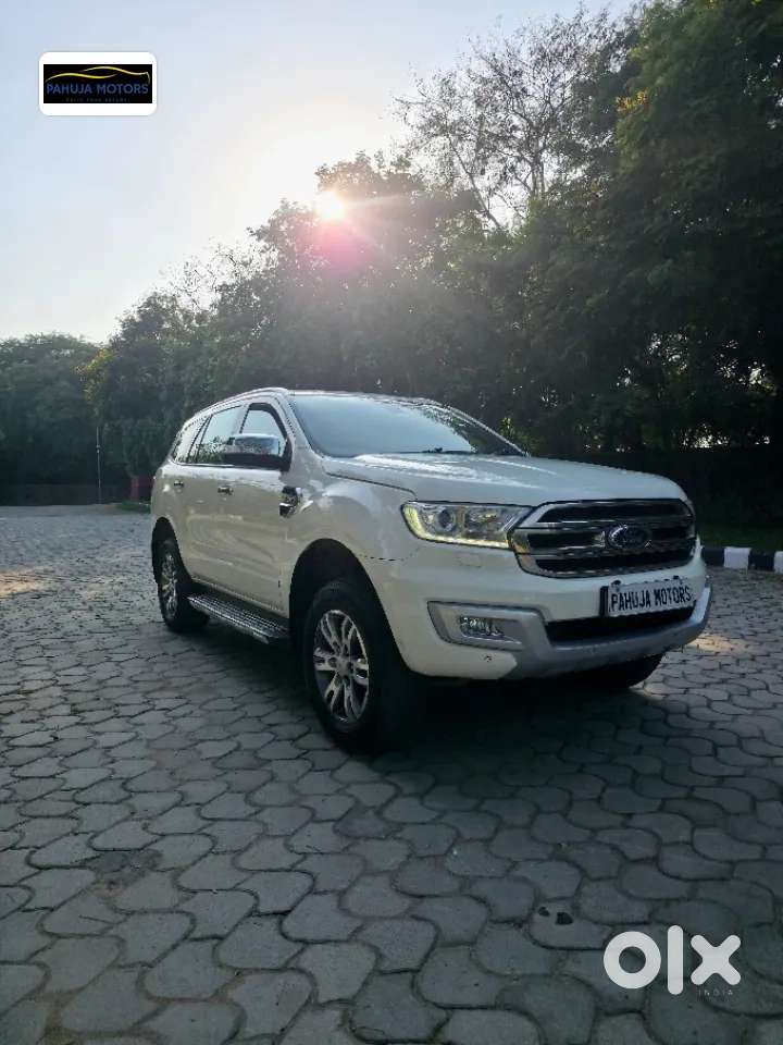 Ford Endeavour 3.2 Titanium At 4x4, 2017, Diesel