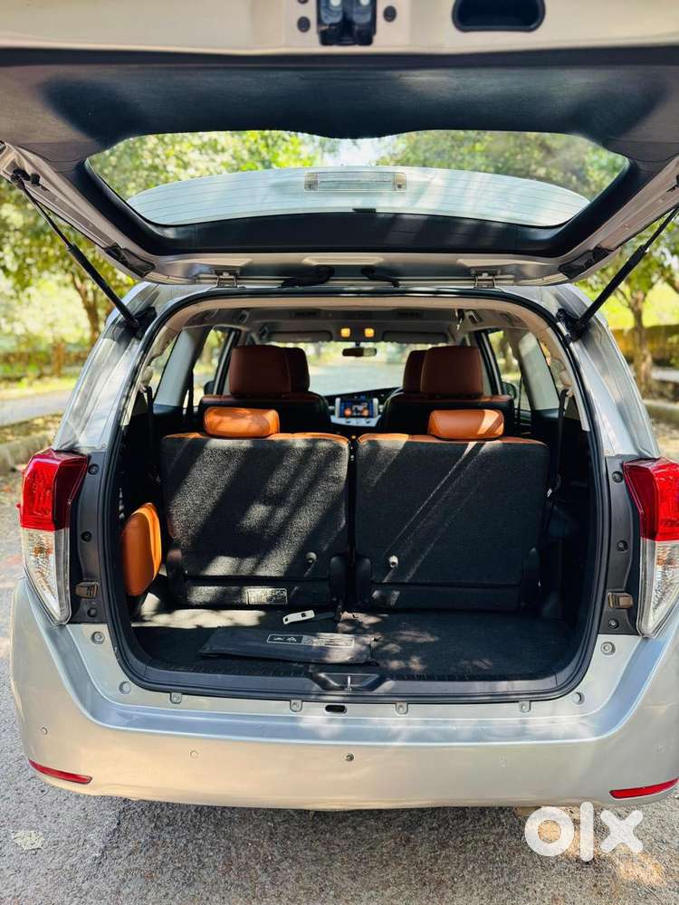 Toyota Innova Crysta 2.7 Gx At 8s, 2020, Diesel