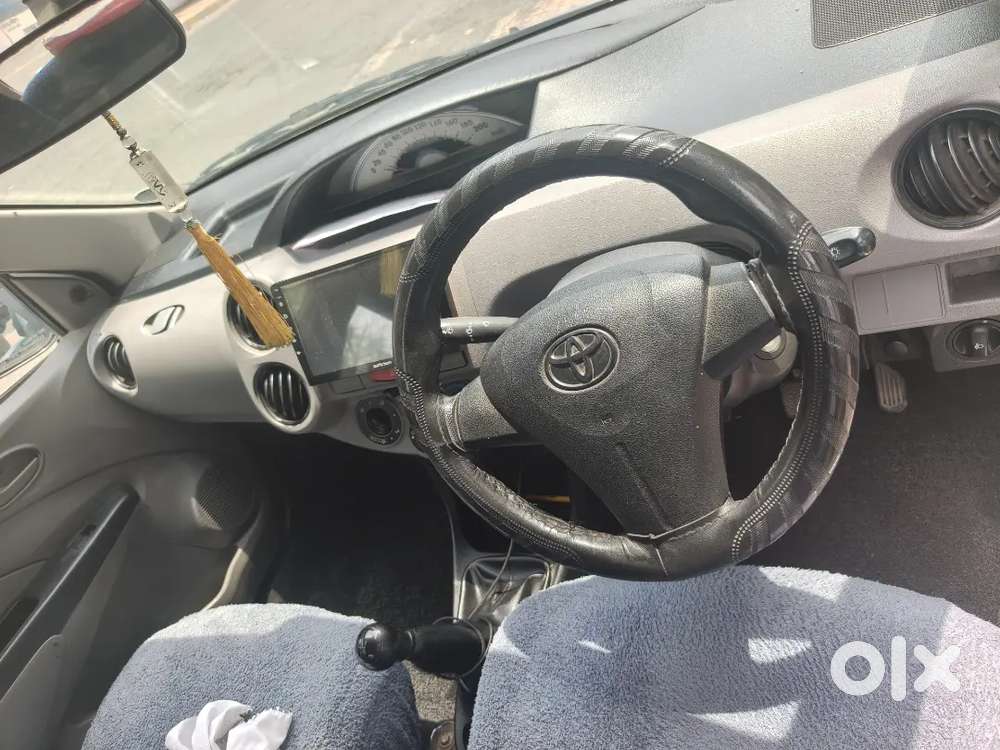 Toyota Etios 1.5 G 2011