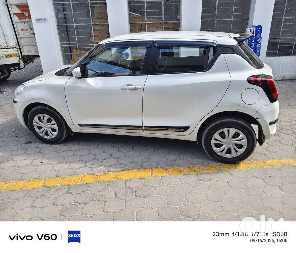 Maruti Suzuki Swift 1.2 Vxi (o), 2023, Petrol