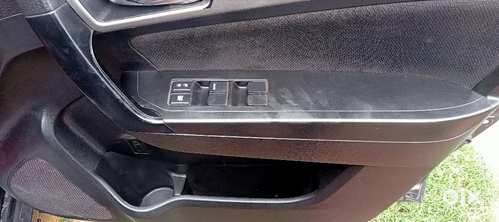 Maruti Brezza Vdi 2019