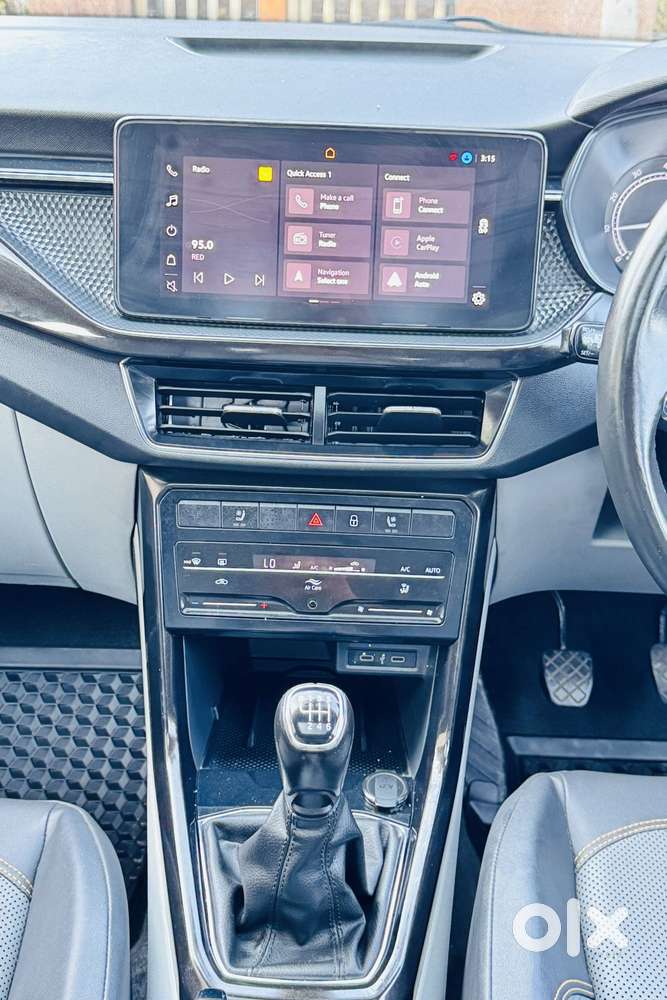 Skoda Kushaq 1.0 Tsi Style At, 2022, Petrol