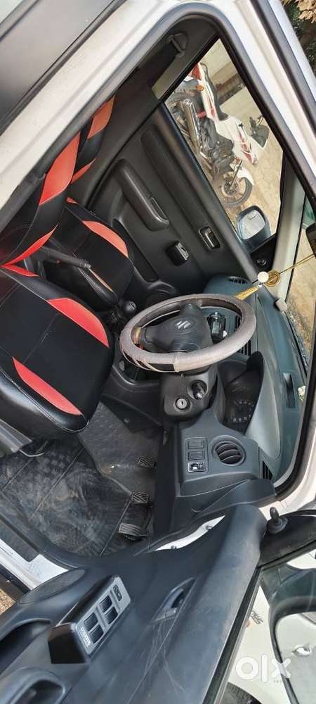 Maruti Suzuki Swift Dzire Tour Ldi, 2016, Diesel