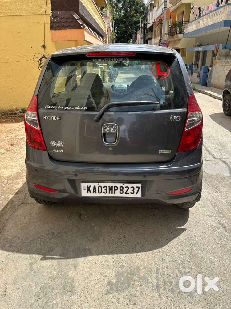 Hyundai I10 Sportz Petrol 2011