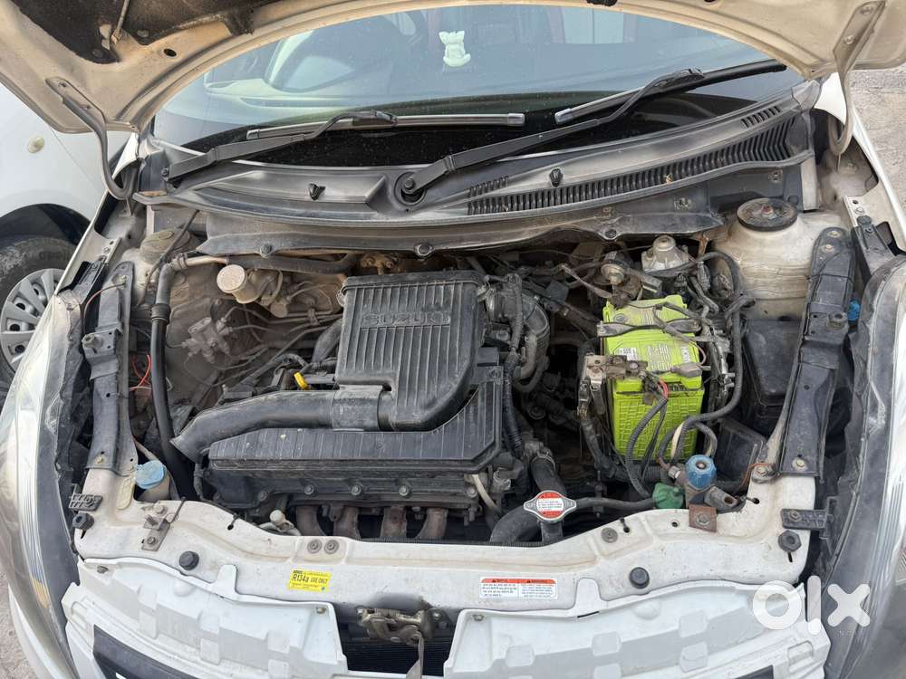 Maruti Suzuki Swift Dzire 1.3 Vxi, 2016, Petrol