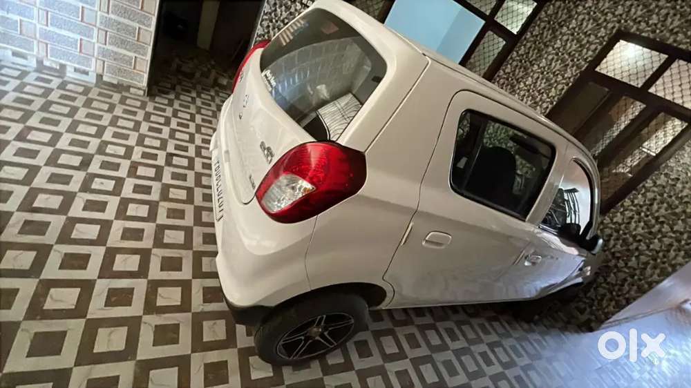 Less Driven,allowey Wheels, And Display System