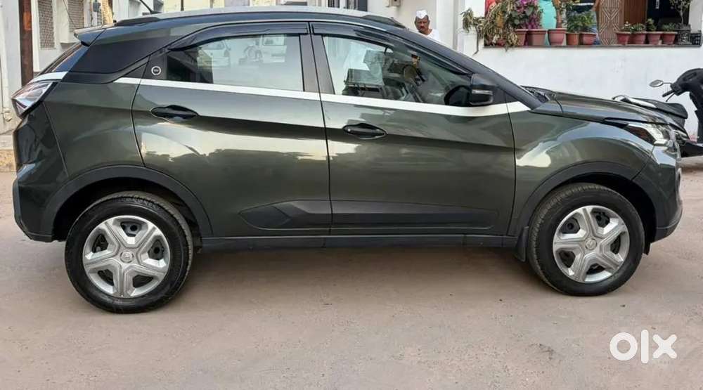 Tata Nexon 2023 Petrol 21000 Km Driven