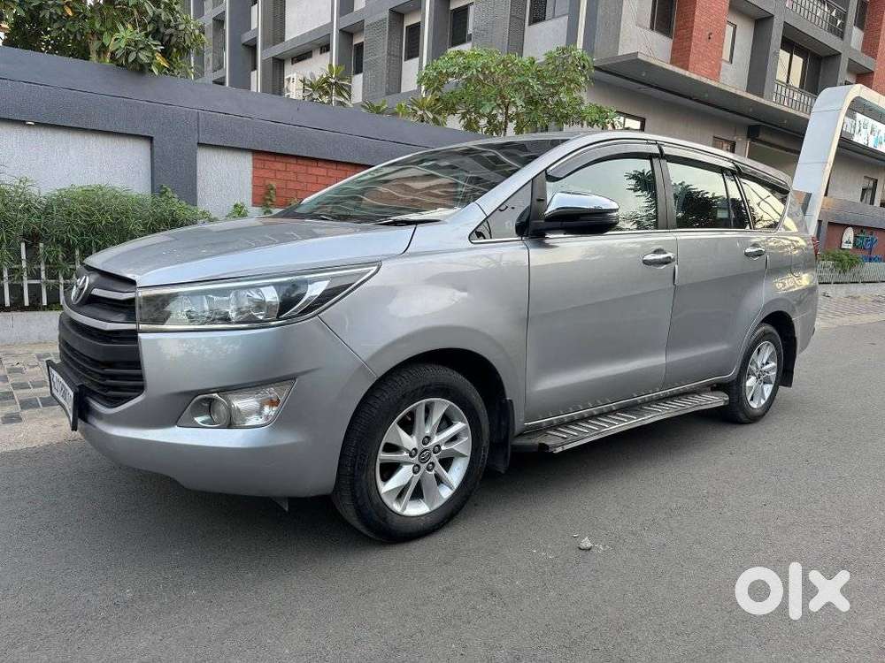 Toyota Innova Crysta 2.4 G Mt, 2017, Diesel