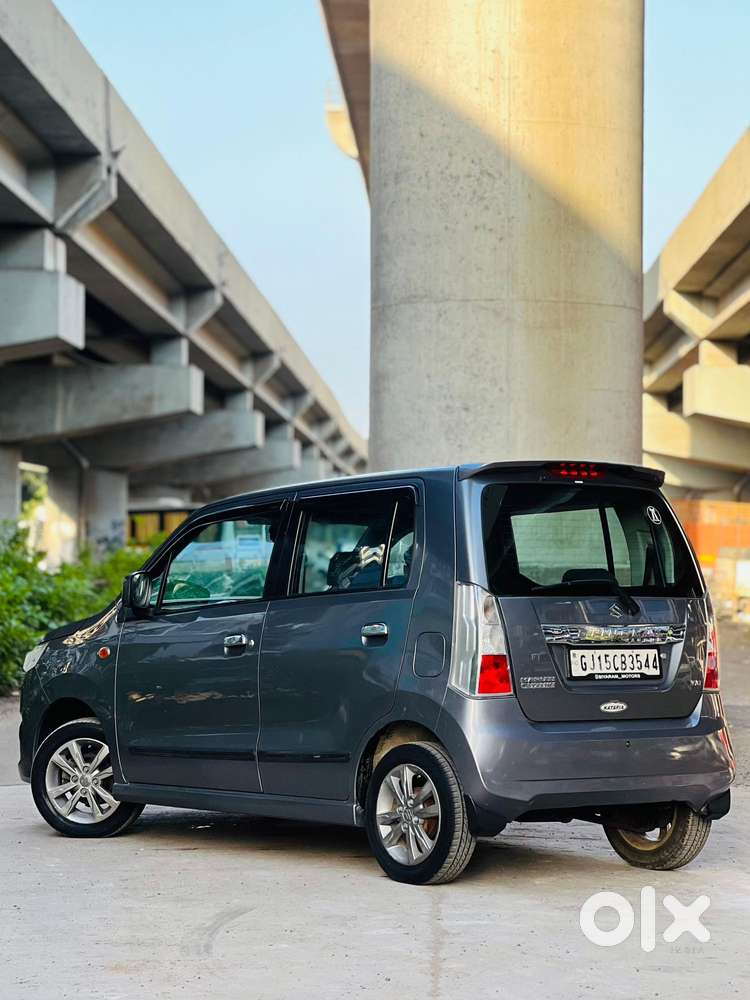 Maruti Suzuki Wagon R Stingray Vxi, 2013, Petrol