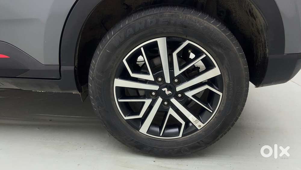 Hyundai Venue N Line N8 Dct, 2022, Petrol