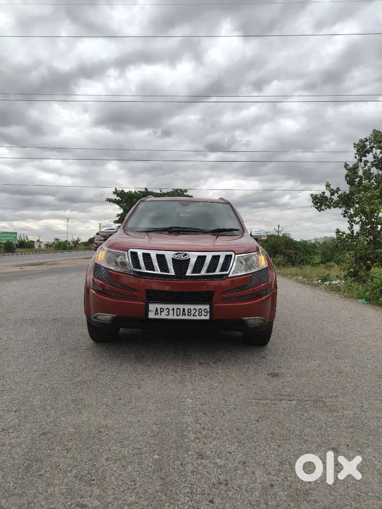 Mahindra Xuv500 2015 Diesel 125000 Km Driven