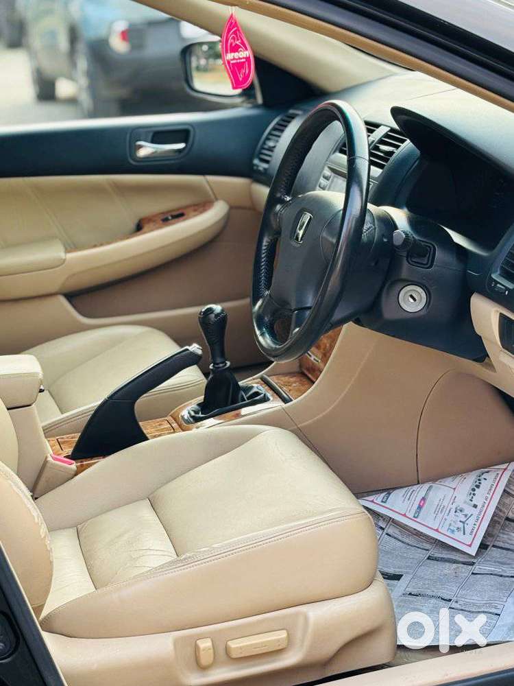 Honda Accord 2.4 Mt, 2004, Petrol