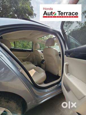 Skoda Superb 1.8 Elegance Tsi At, 2016, Petrol