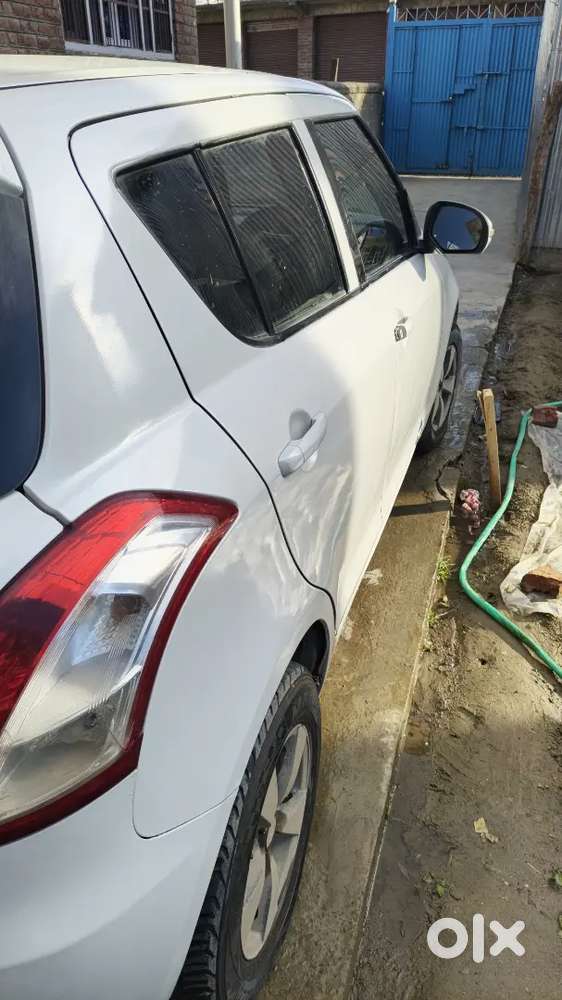 Maruti Suzuki Swift 2016 Diesel 117000 Km Driven