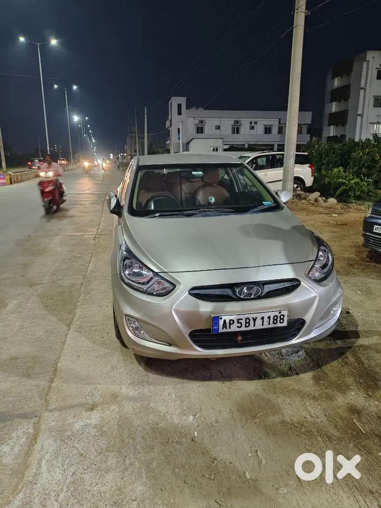 Hyundai Verna Fluidic 2011 Diesel 2nd Owner