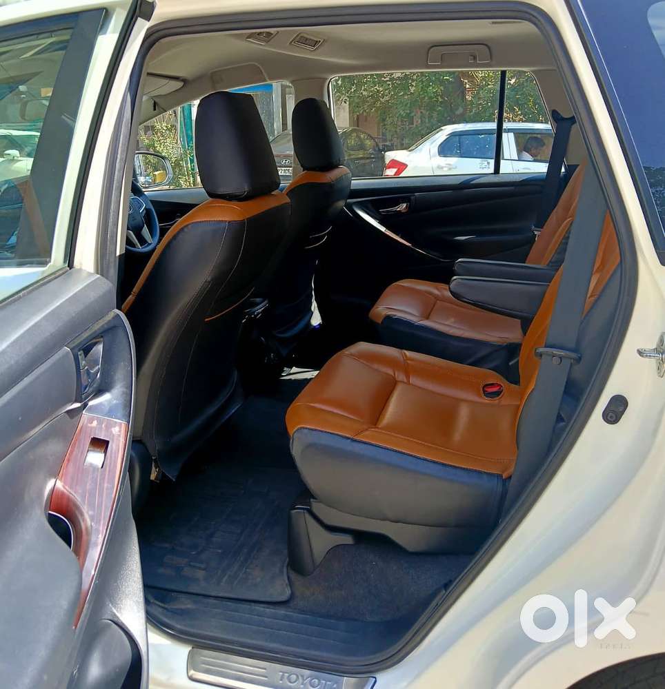 Toyota Innova Crysta 2.4 G Mt, 2016, Diesel