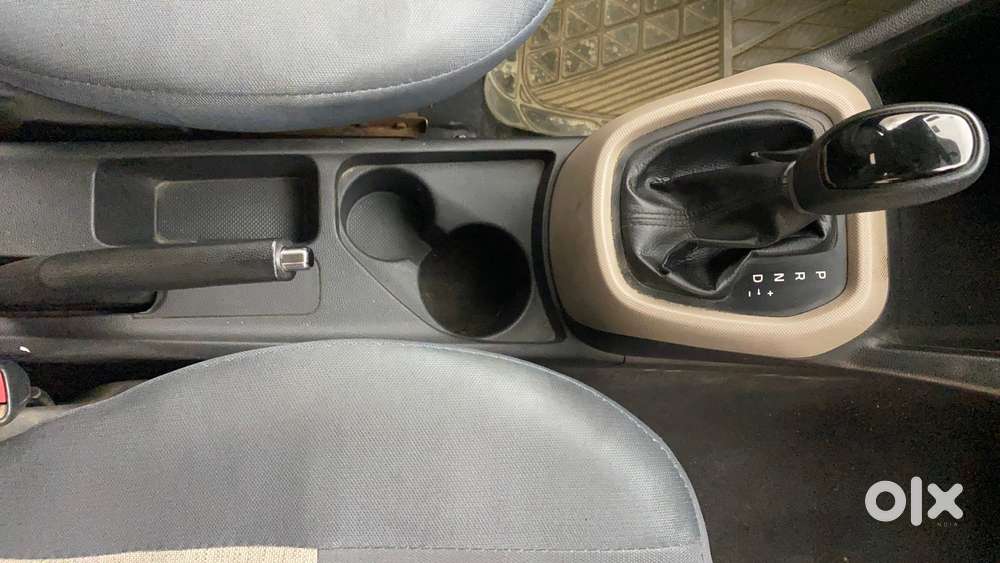 Hyundai Grand I10 2013-2016 At Sportz, 2014, Petrol