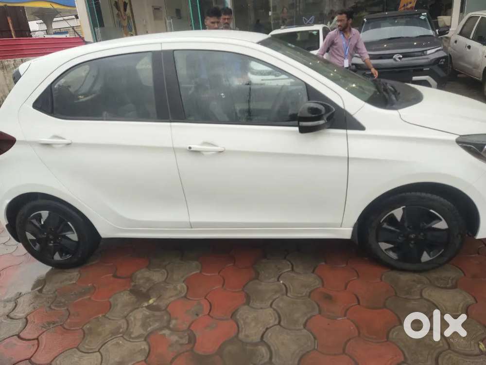 Tata Tiago Xt 2025 Manual Petrol