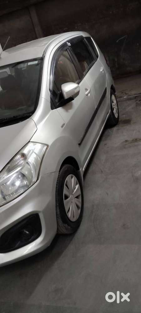 Maruti Suzuki Ertiga Shvs Vdi Limited Edition, 2016, Diesel