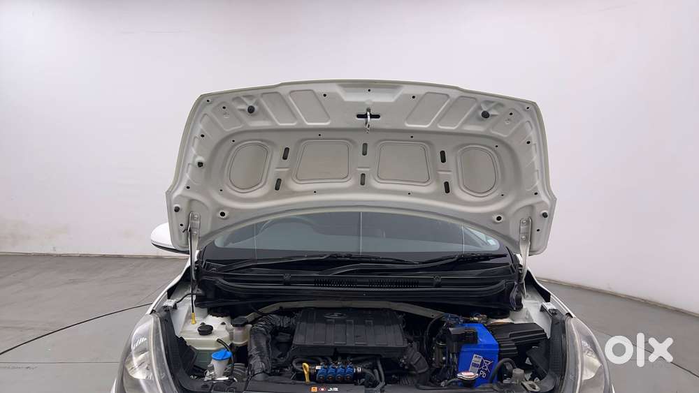 Hyundai Aura [2023-ongoing] 1.2 S Petrol Manual, 2020, Petrol