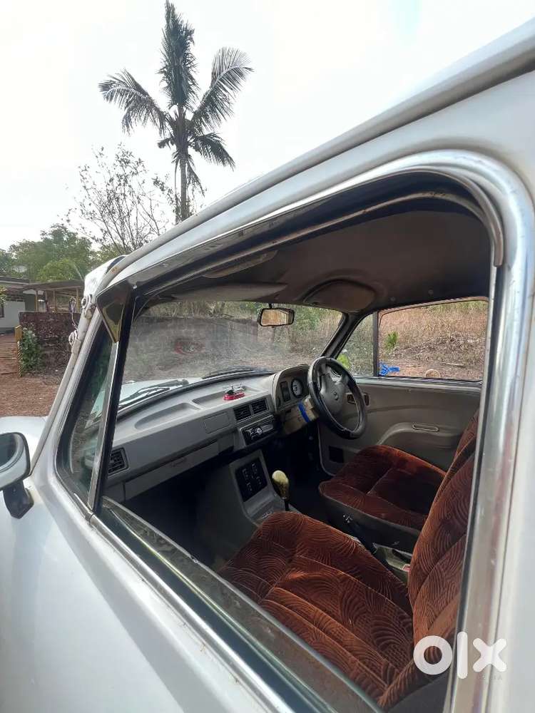 Ambassador Ambassador 2009 Diesel 125000 Km Driven