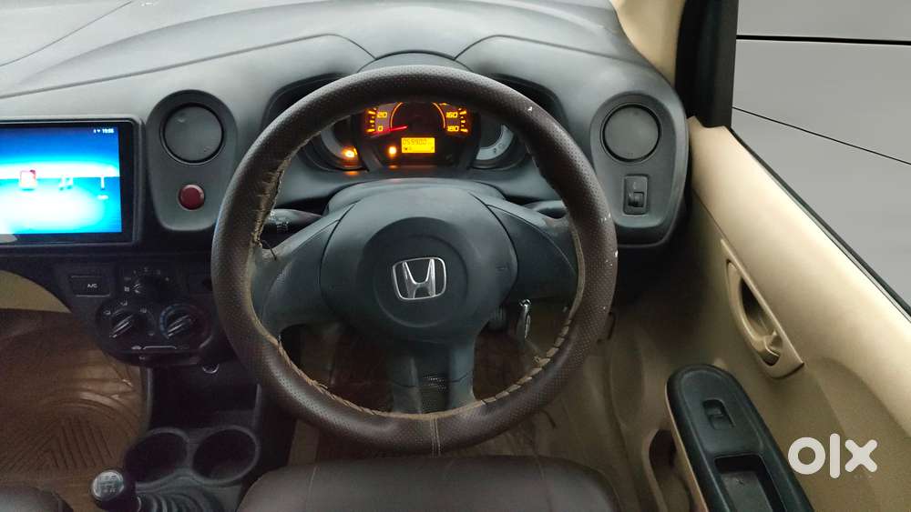 Honda Brio E Mt, 2015, Petrol